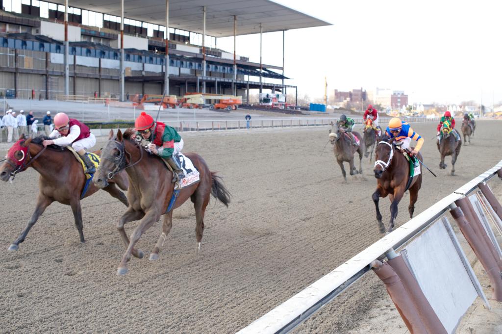 NYRA cancels Aqueduct racing Sunday over ‘unacceptable’ noise