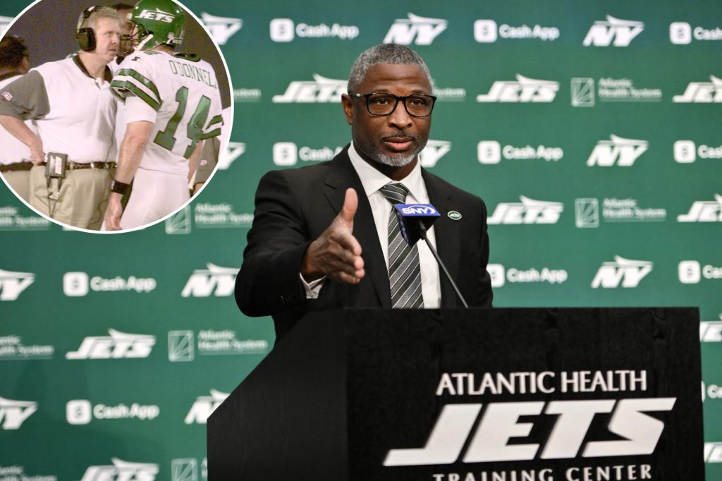 It’s been a long time since a Jets coach has a situation like the one Aaron Glenn created