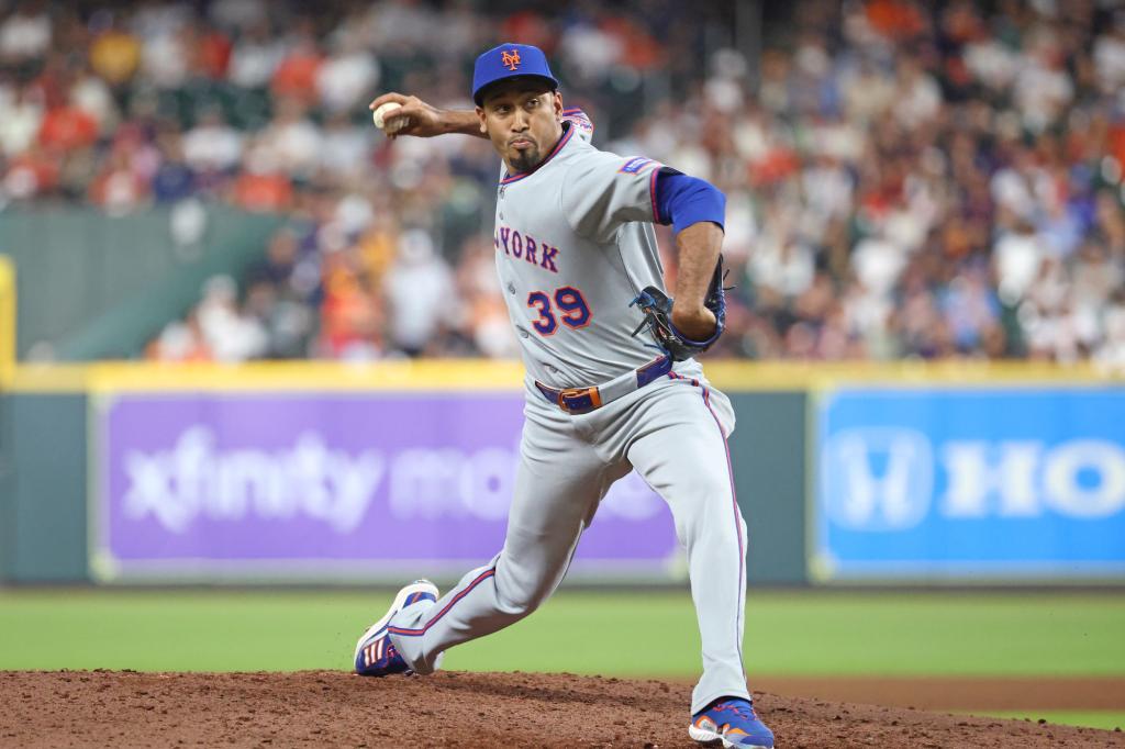 Edwin Diaz looked like his old self in first Mets 2025 save