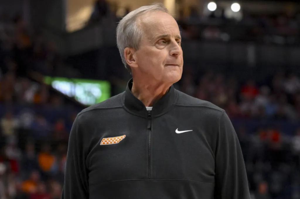 College basketball tournament predictions, picks, odds Saturday: Tennessee vs. Florida