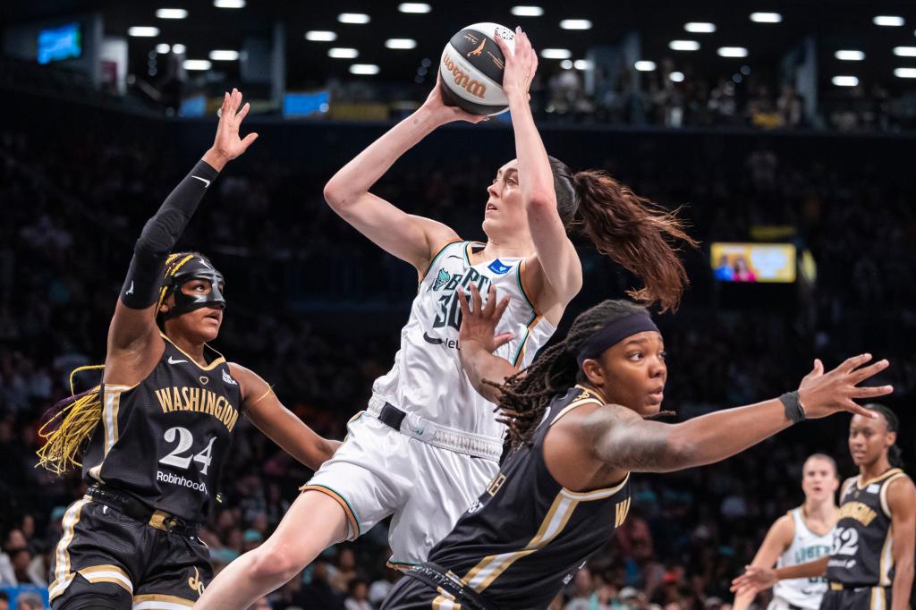 Liberty officially re-sign Breanna Stewart to keep core intact