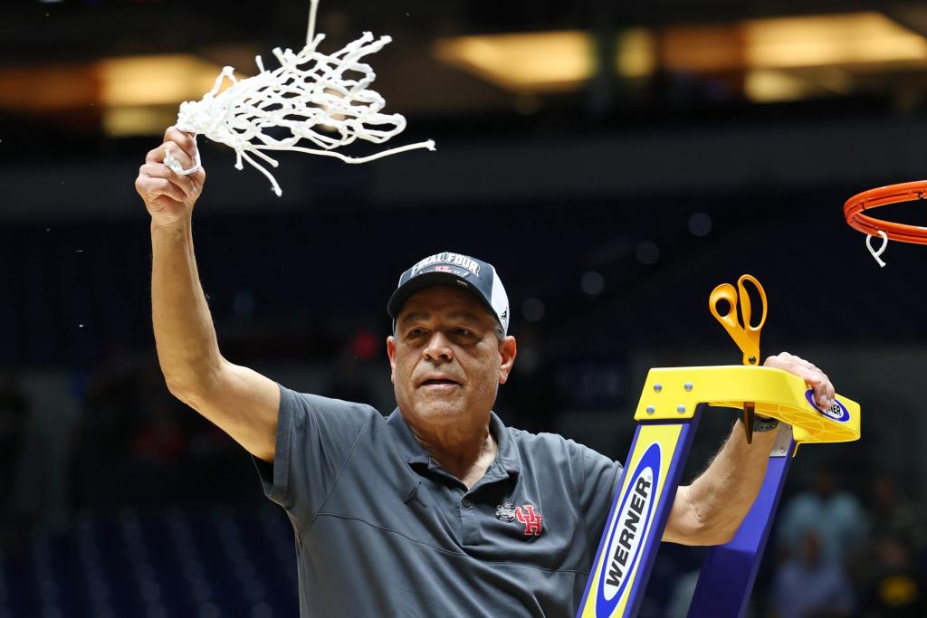 Houston vs. Duke odds and prediction