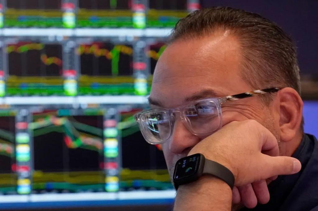US stock futures tumble indicating another plummet on Wall Street after Trump’s tariffs