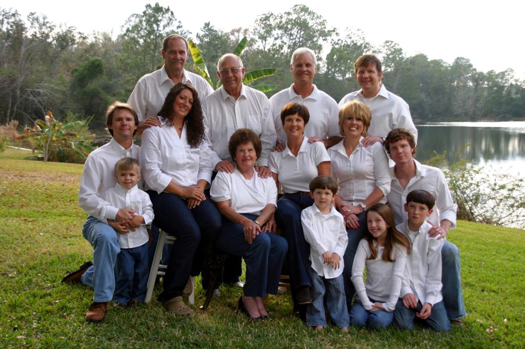 Is it rude to keep non-relatives out of my family reunion?