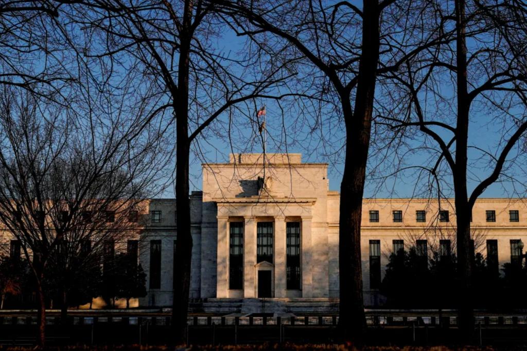 Federal Reserve keeps interest rates unchanged — despite Trump pressure
