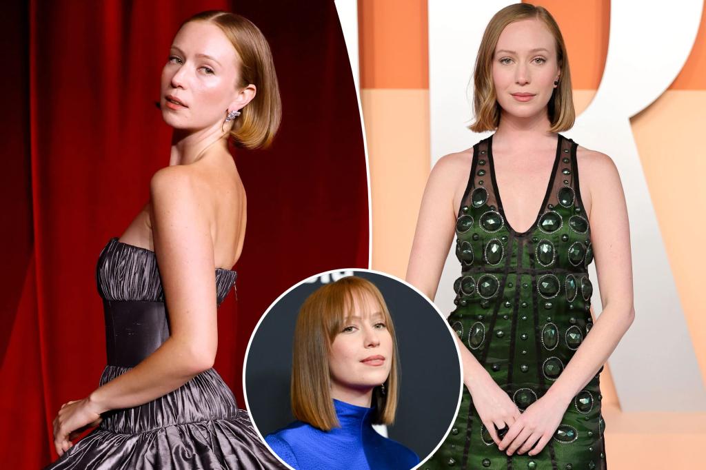 ‘Hacks’ star Hannah Einbinder loves Louis Vuitton