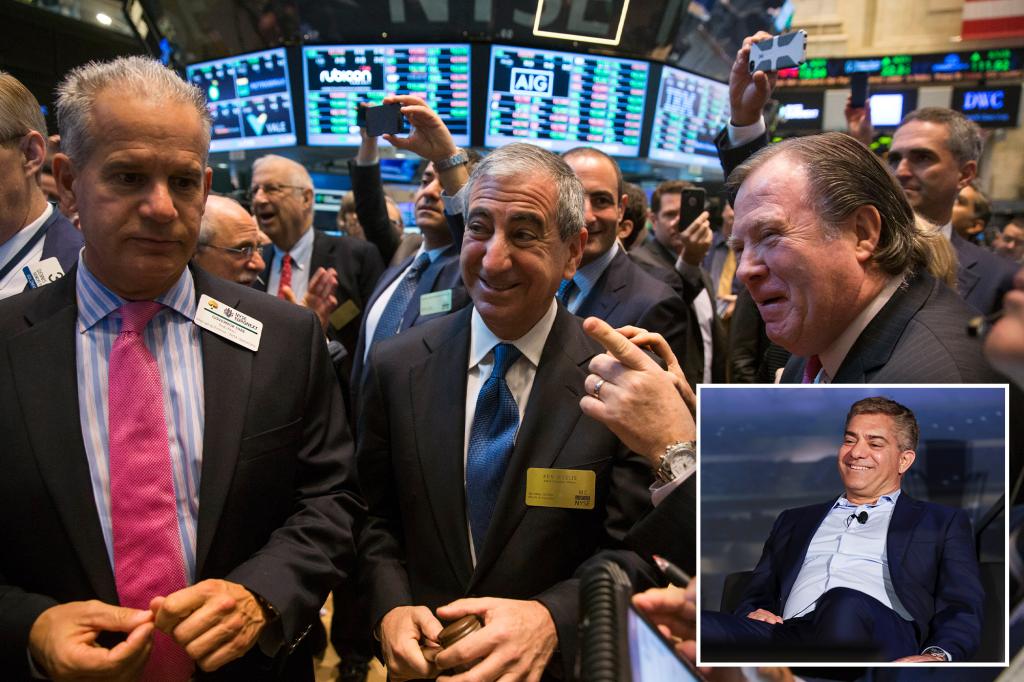 Ken Moelis to depart as CEO of .6 billion investment bank