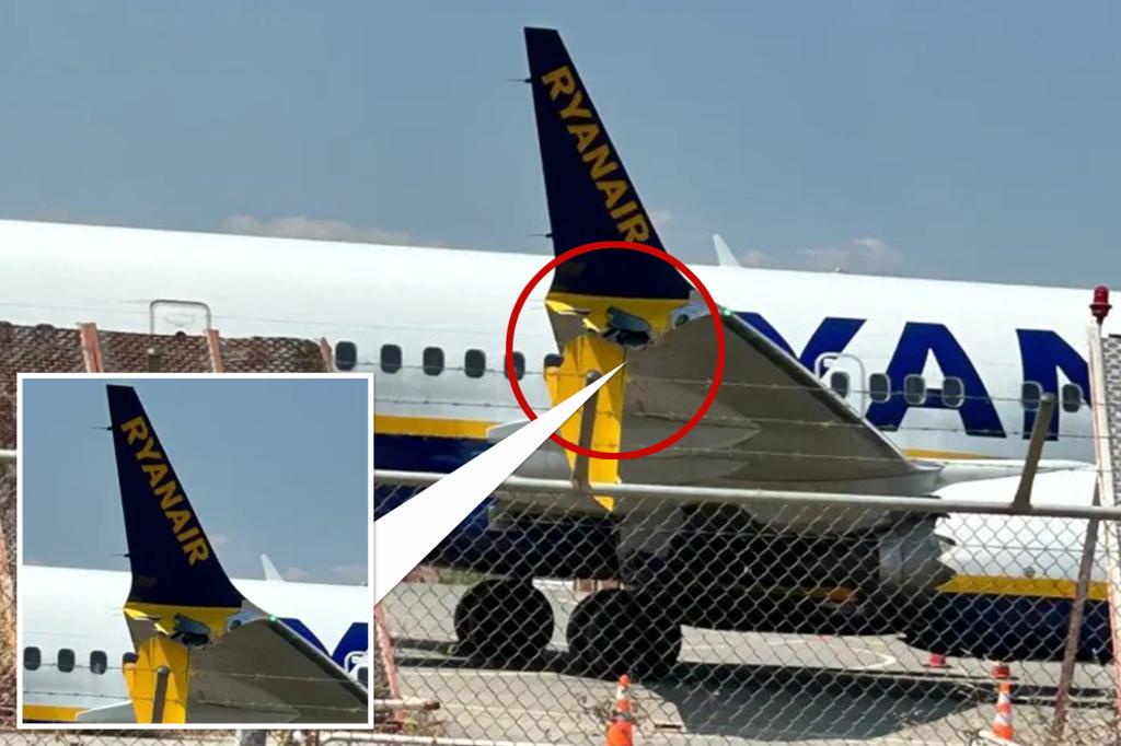Ryanair plane from London wrecks wing landing in Greece