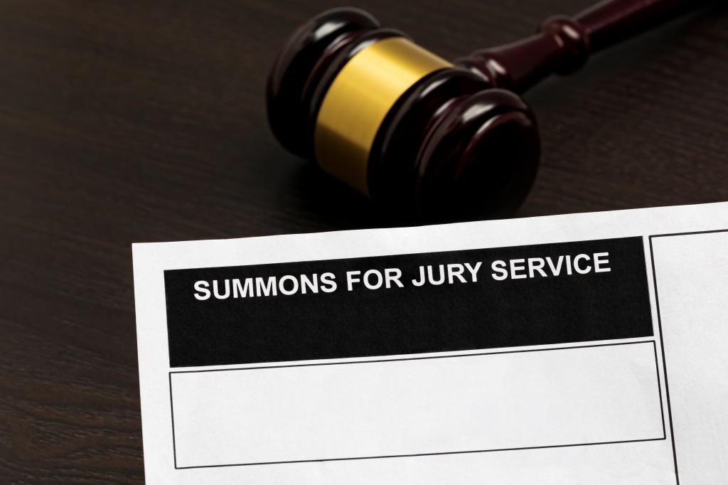 Potential fraud victim warns about ‘jury duty scam’ that almost stole her money