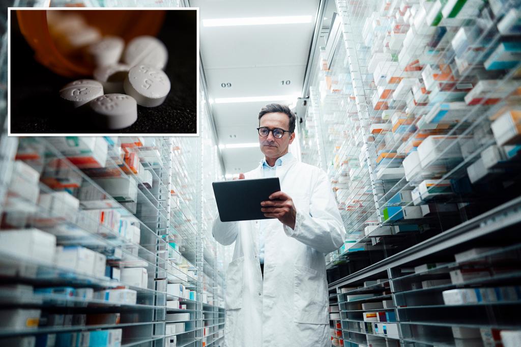 Shortage of pain meds like Percocet sparks concern in Canada