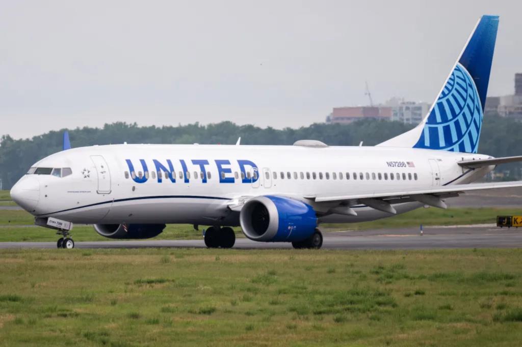 United Airlines resumes operations after brief nationwide mainline ground stop